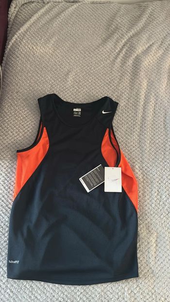 Débardeur sport neuf Nike taille Xs