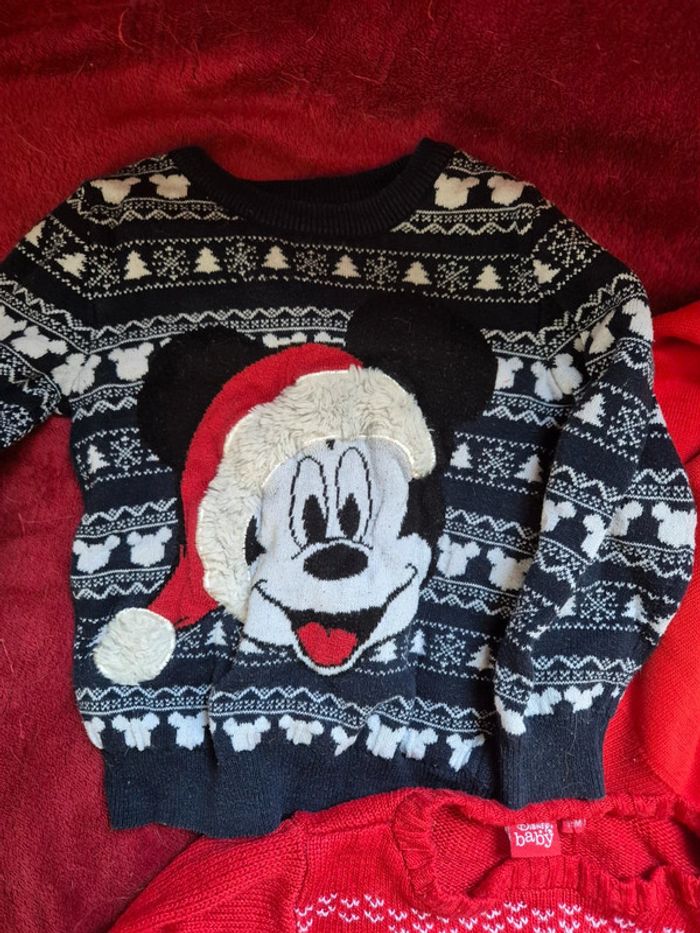 Lot de pull Disney - photo numéro 3