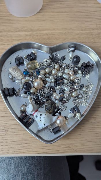 Lot de perles diverses 