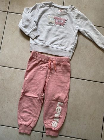 Ensemble jogging Levis blanc rose 24 mois