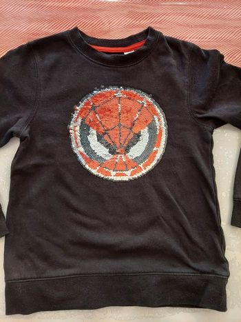 Sweat h&m 6/8ans sequins réversible