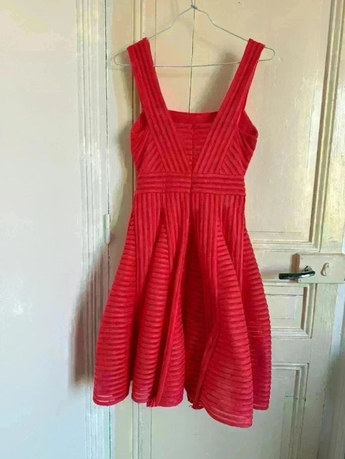 Sublime robe Maje rouge corail, taille 1 (36) - Parfait état - photo numéro 2