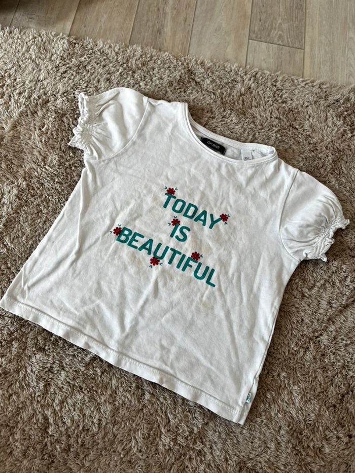 T-shirt