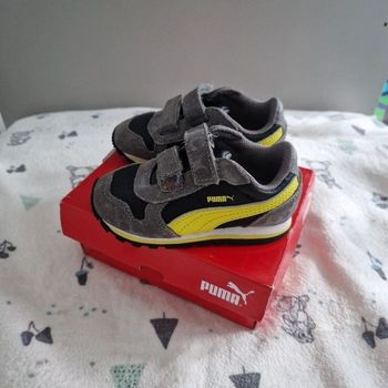 Basket Puma taille 22