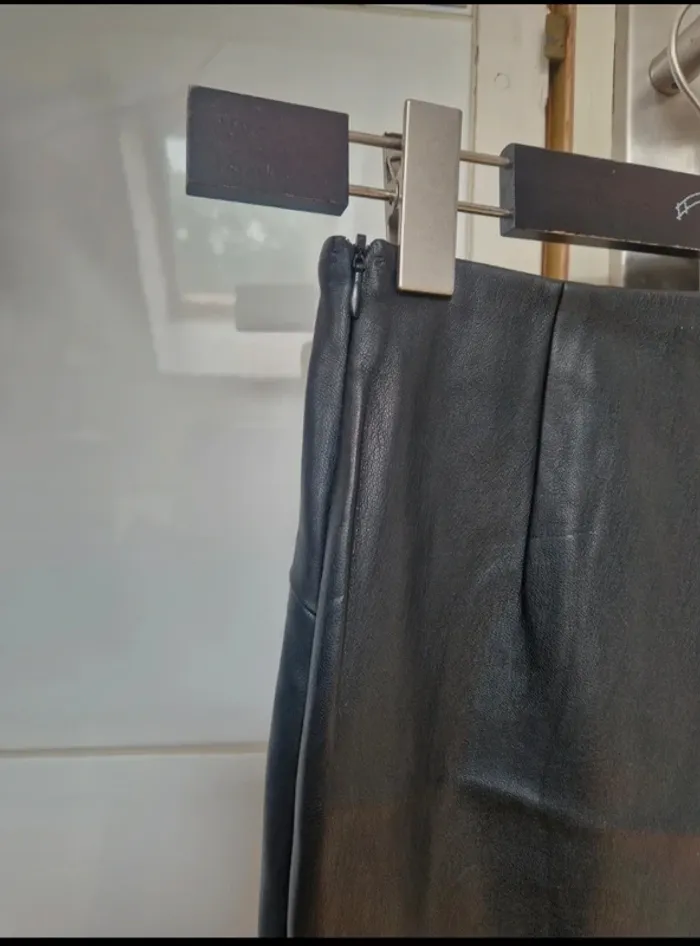 Neuf jolie jupe moulante en simili cuir femme Bik bok taille XS/34 - photo numéro 4