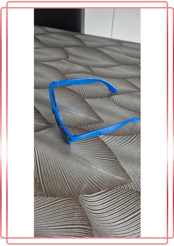 Lunettes de soleil - photo numéro 2