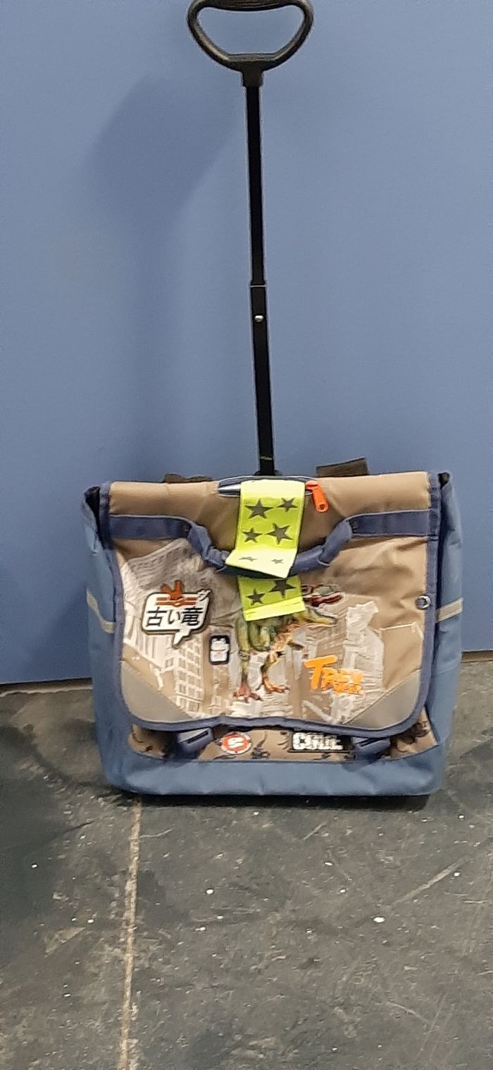 Cartable à roulettes
