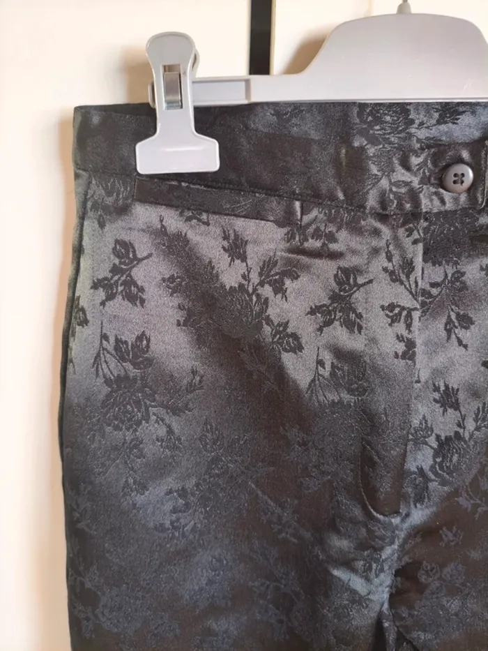 Pantalon noir - photo numéro 2