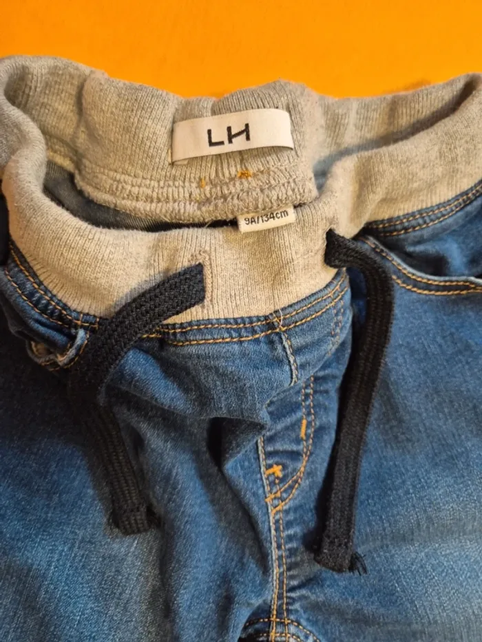 Short en jean garçon bleu et taille grise LH 9 ans - photo numéro 2