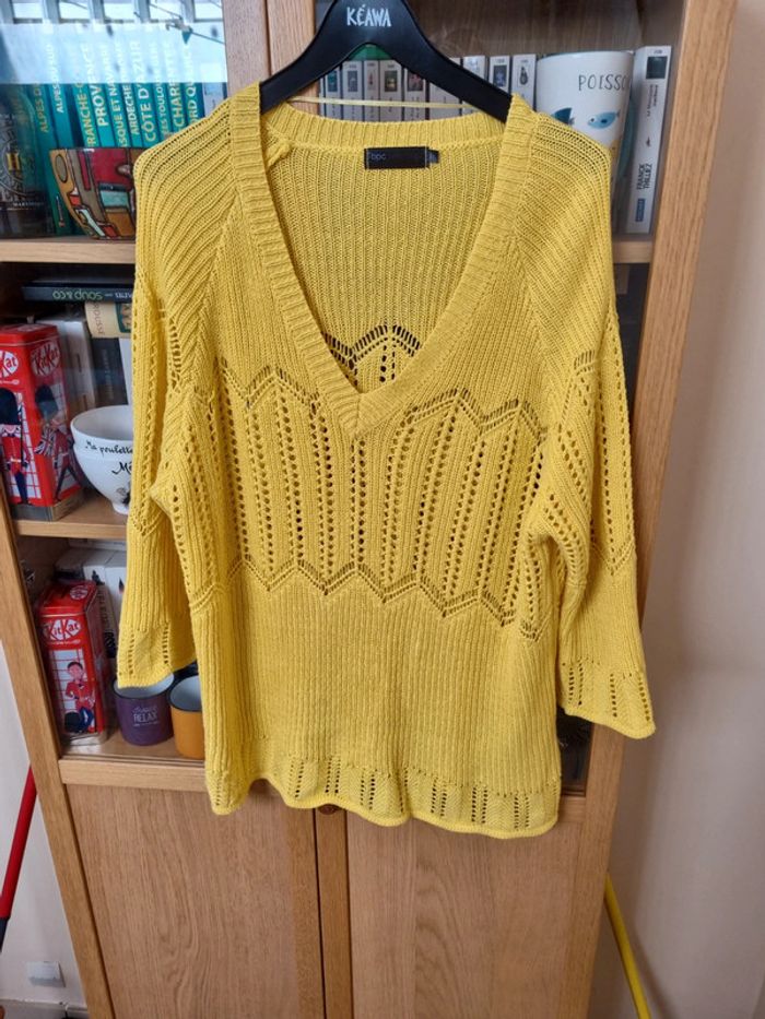Pull jaune ajouré long taille XL - photo numéro 2