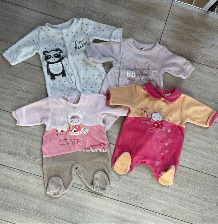 4 pyjamas chauds en velours