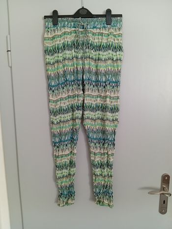 Pantalon vert à motifs t40/42