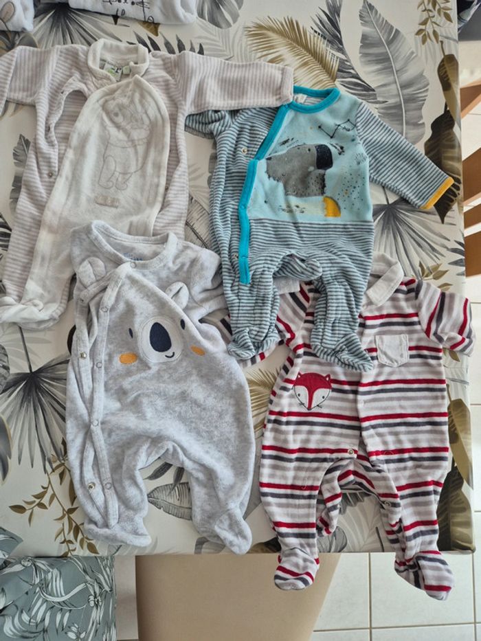 Lot de 11 pyjama chaud 1 mois - photo numéro 4