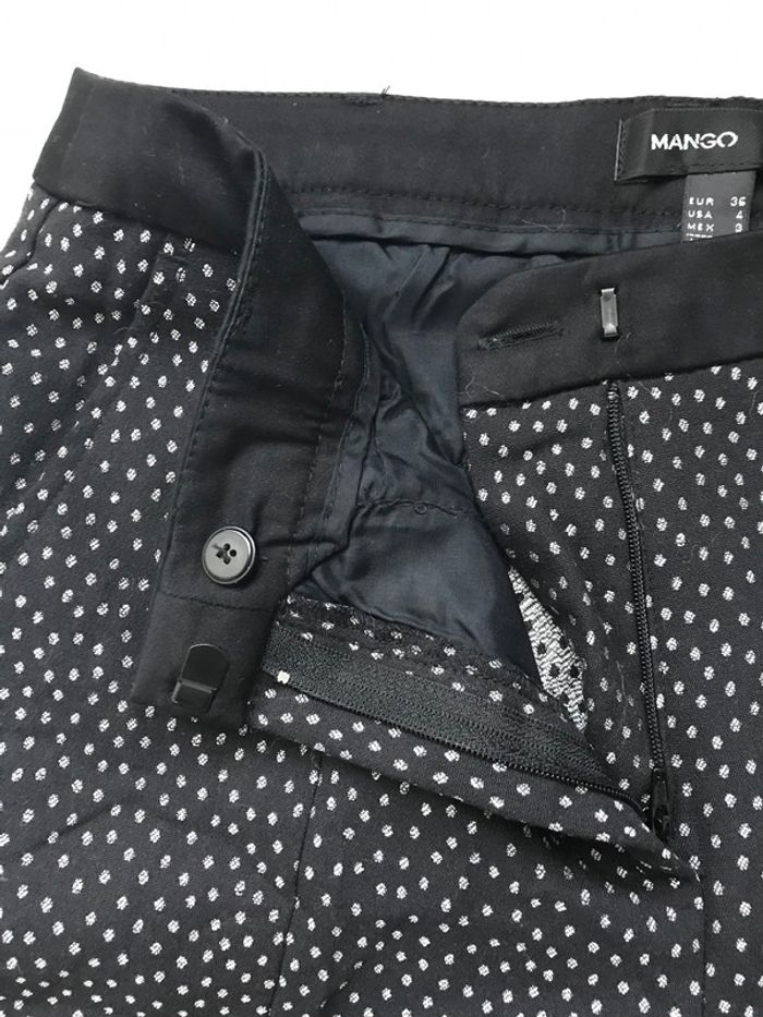 Pantalon slim noir à pois brillants Mango - photo numéro 3