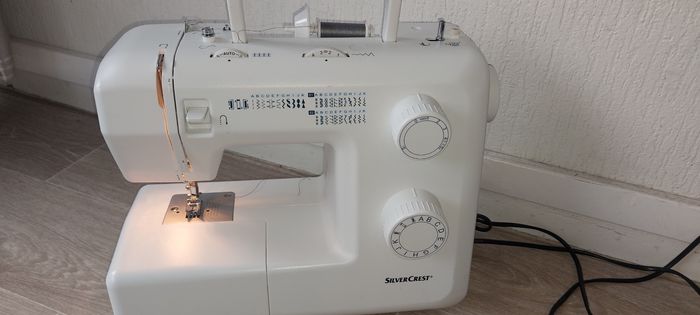 Machine à coudre silver crest - photo numéro 3