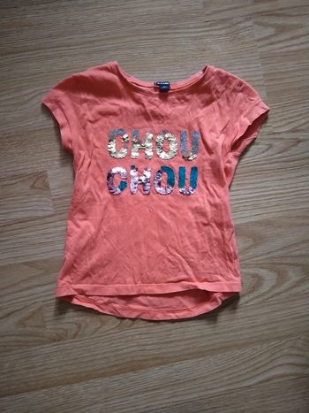 Tee shirt manches courtes. orange. Filles. Chou chou. Kiabi 
Taille 4 ans