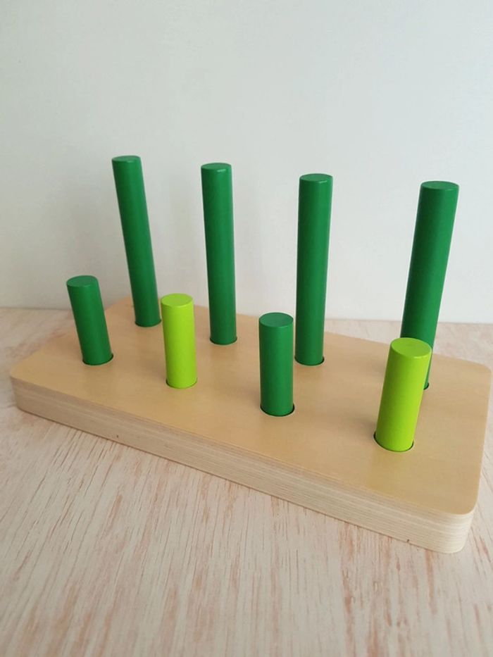 Jeu en bois pré printanier en fleurs - photo numéro 13