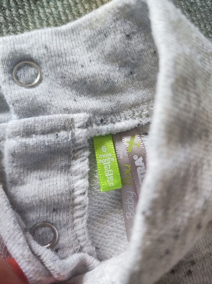 Ensemble 6 mois - photo numéro 2