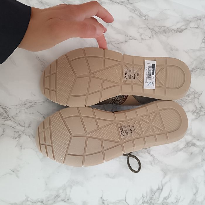 Texto baskets vert kaki cuivré irisé pointure 36 - photo numéro 8