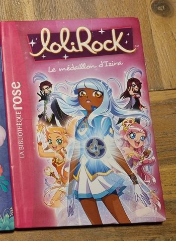 Lolirock le médaillon d'Izira