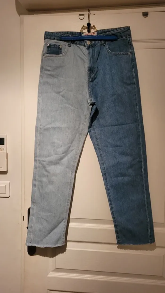 Jean Mom droit taille haute bicolore