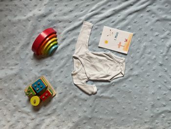 body manches longues blanc ouverture devant brioche 1 mois