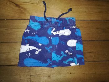 Short de bain taille 9-12 mois 1€