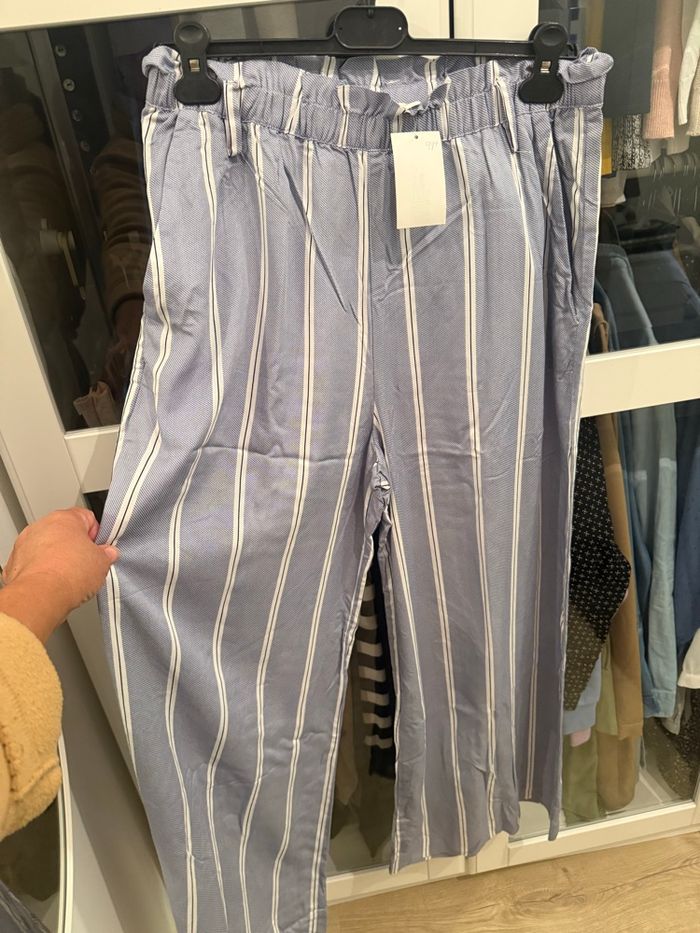 Pantalon moderne - photo numéro 2