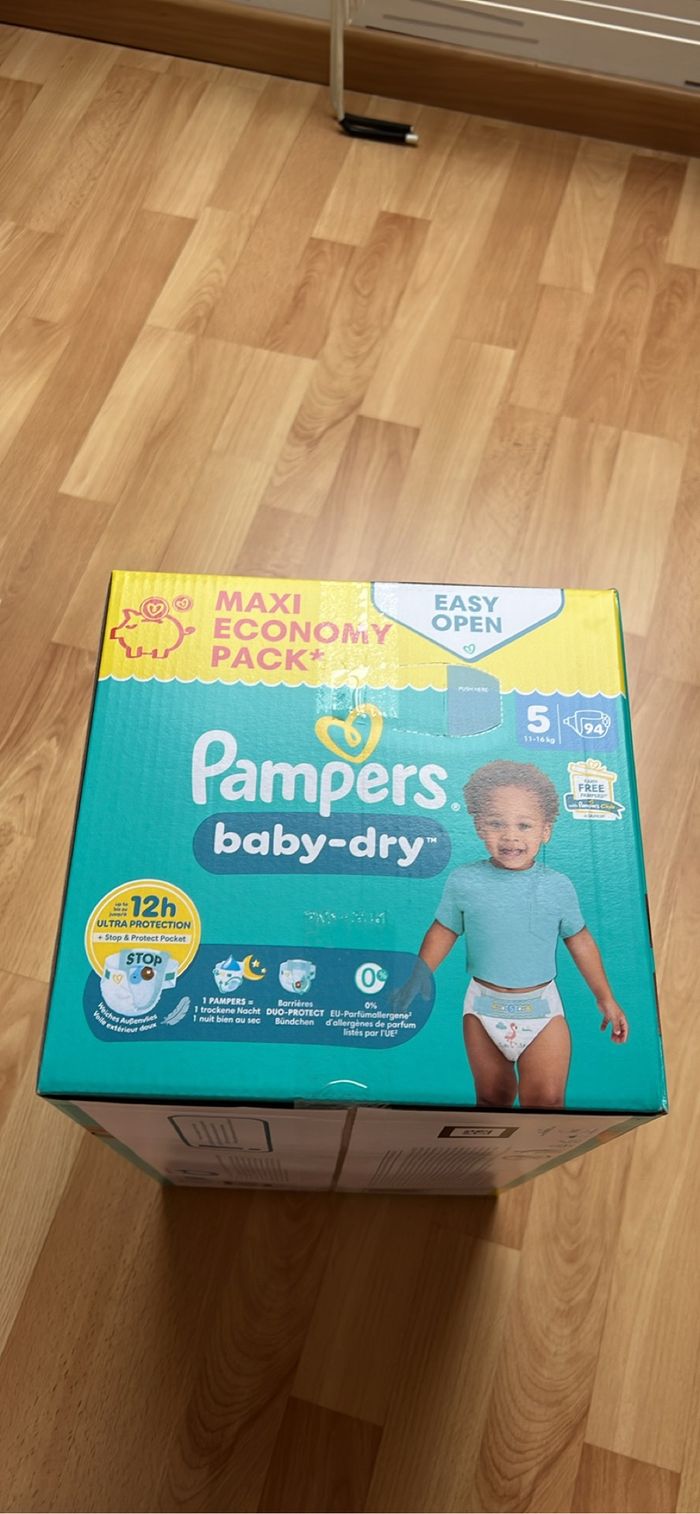 Couche Pampers Baby-dry taille 5 11-16kg 94 couches - photo numéro 6