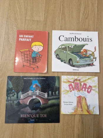 Lot de 4 livres de l'école des Loisirs MS 3/5 ans
