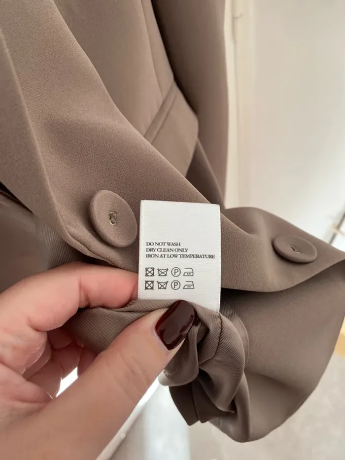 Blazer taupe à épaulettes Custommade - photo numéro 11