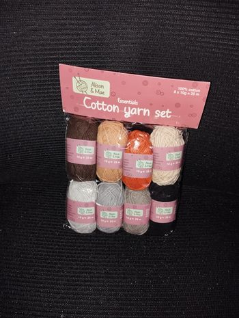 * Fil de coton Alison & Mae Essentials 8x10g