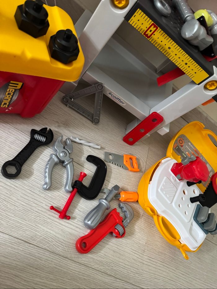 🪛lot bricolage avec établi - enfants - très bon état - ecoiffier - photo numéro 4