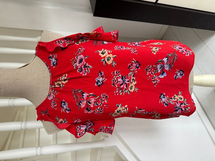 Blouse Primark rouge et fleurs multicolores - photo numéro 2