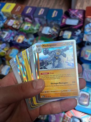 Lot de 100 cartes JCC Pokémons (aucun doublon, 10 rares garanties)