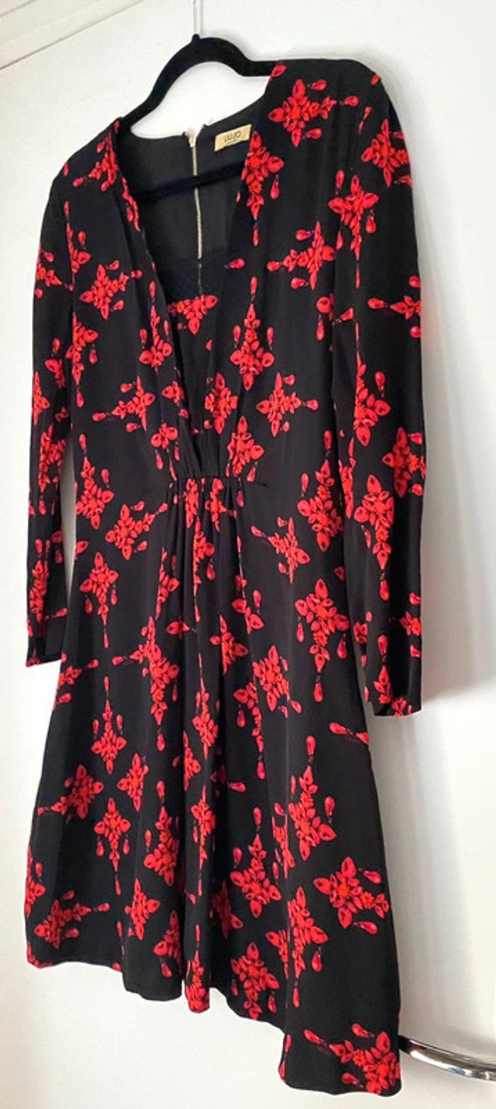 Robe Imprimée Fleurs Taille 38 - photo numéro 2