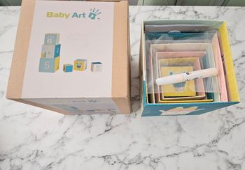 Tube d'activité à empiler Baby Art