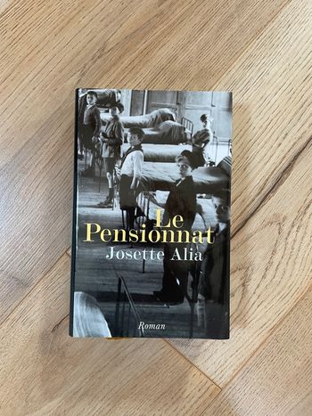 Josette Alia - Le pensionnat