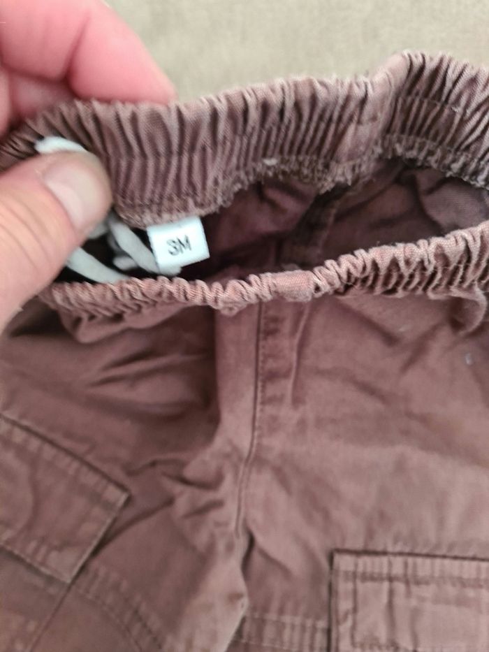 3 pantalons fin 3 mois - photo numéro 4