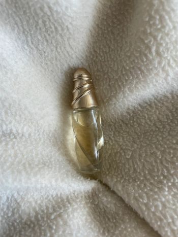 Miniature parfum escada acte 2