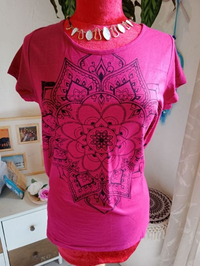 T-shirt Bpc neuf 40/42