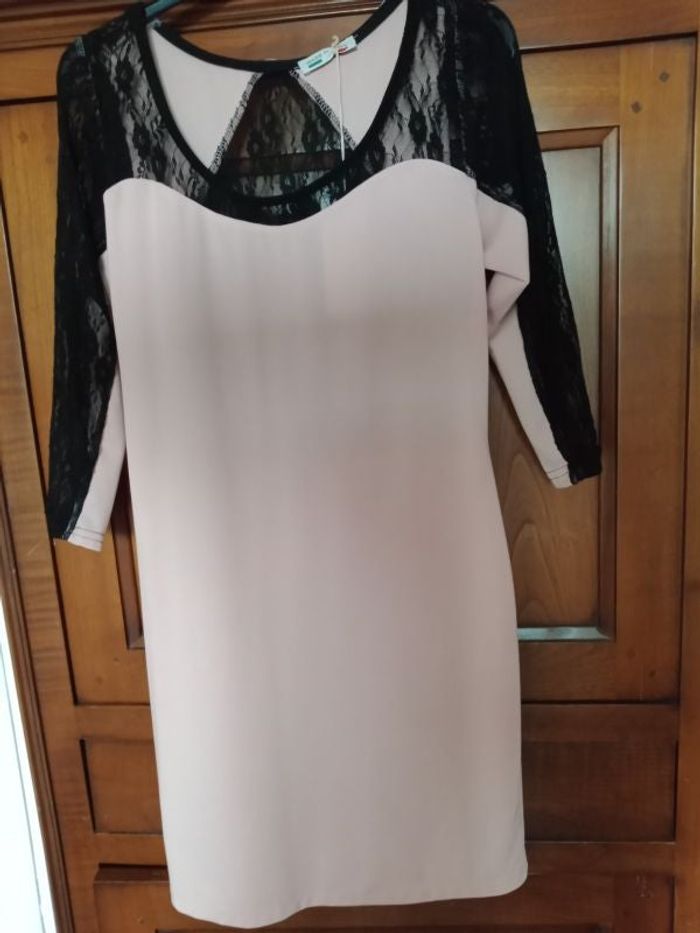 Robe courte