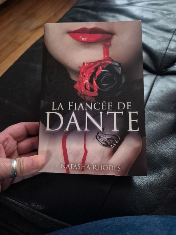 la fiancée de Dante de Natasha Rhodes - photo numéro 7