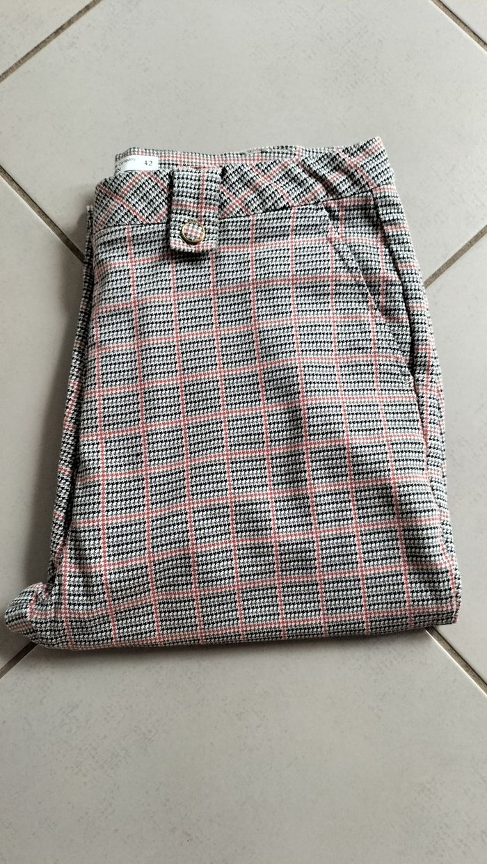 Pantalon ajusté - photo numéro 4