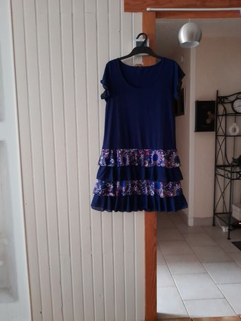 Robe bleu marine colorée 36 38