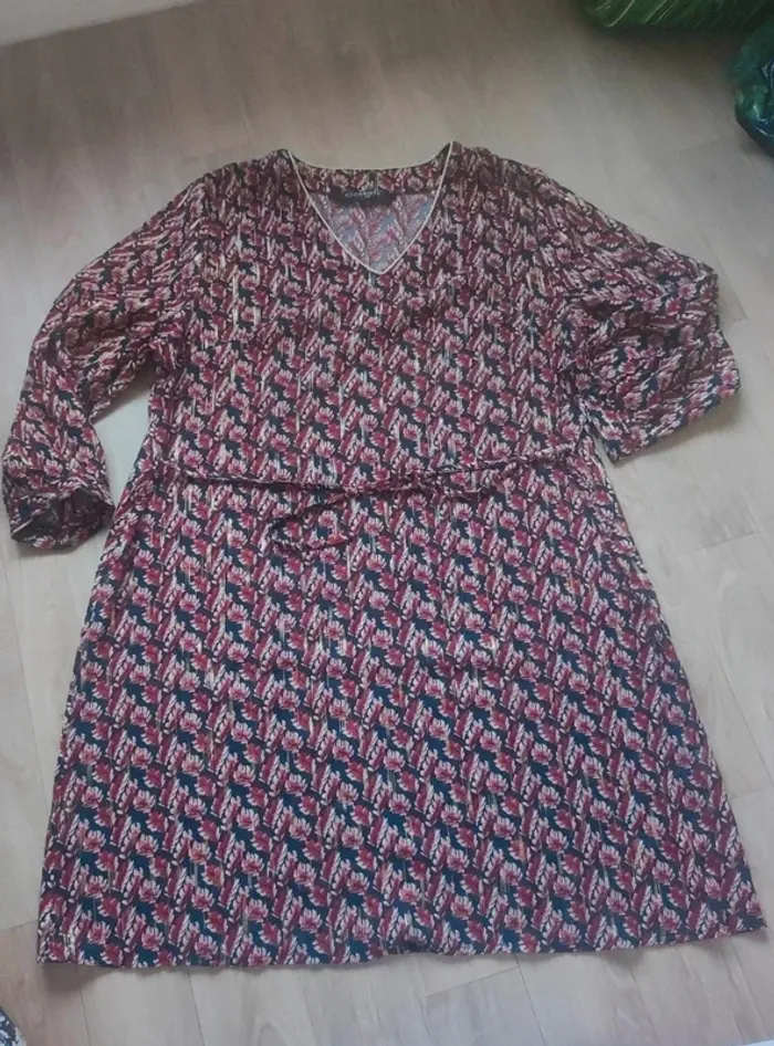 Robe grande taille 50