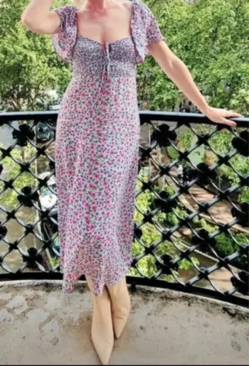 Robe à manches volants Zara taille L