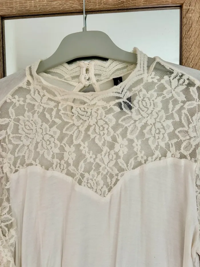 Blouse dentelle - photo numéro 3