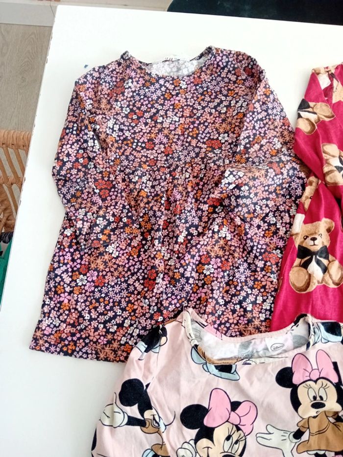 Lot de 3 robes - photo numéro 2