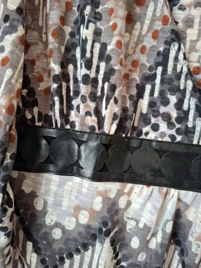 Blouse fluide imprimée T 42/44 - photo numéro 11